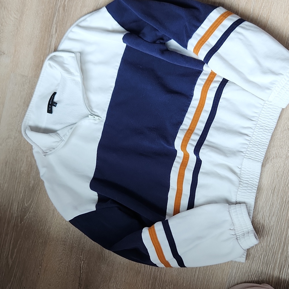 LA hearts sweatshirt with collar
